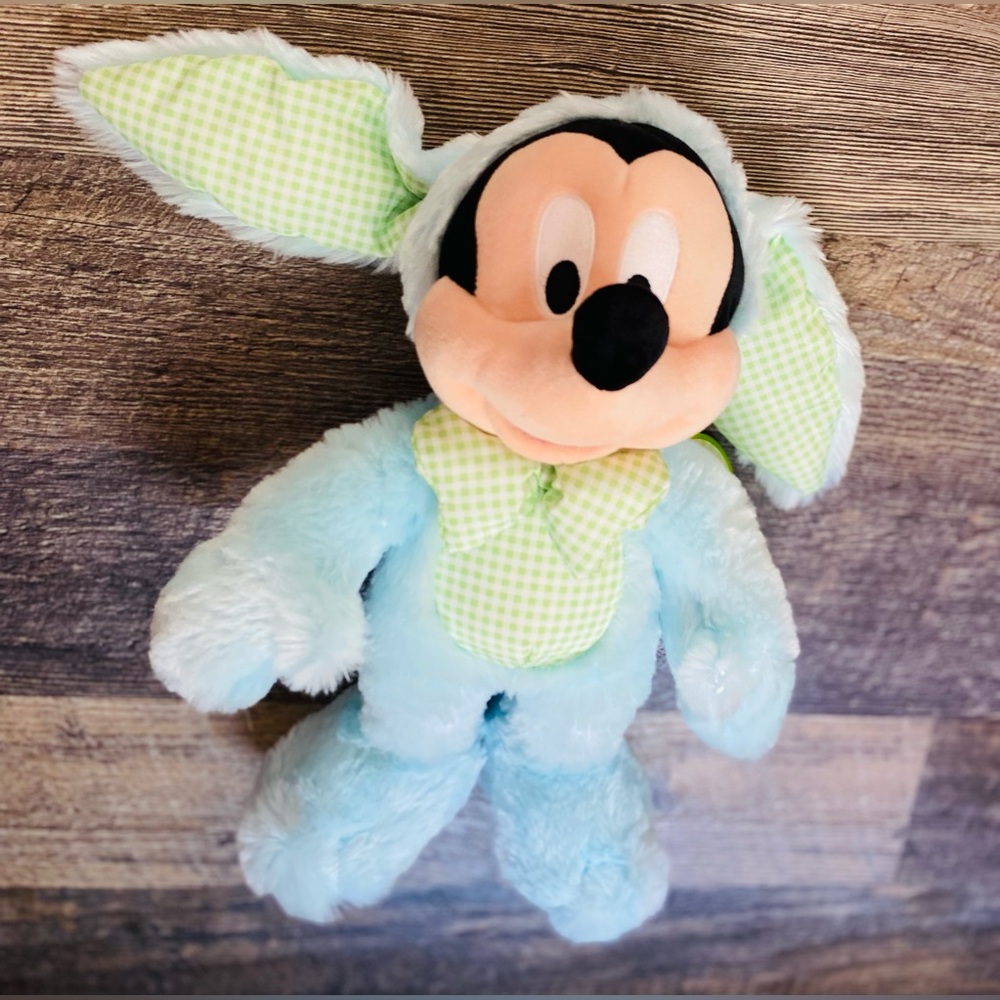 BRAND NEW w/tag!!! Disney EASTER Mickey Mouse Plush